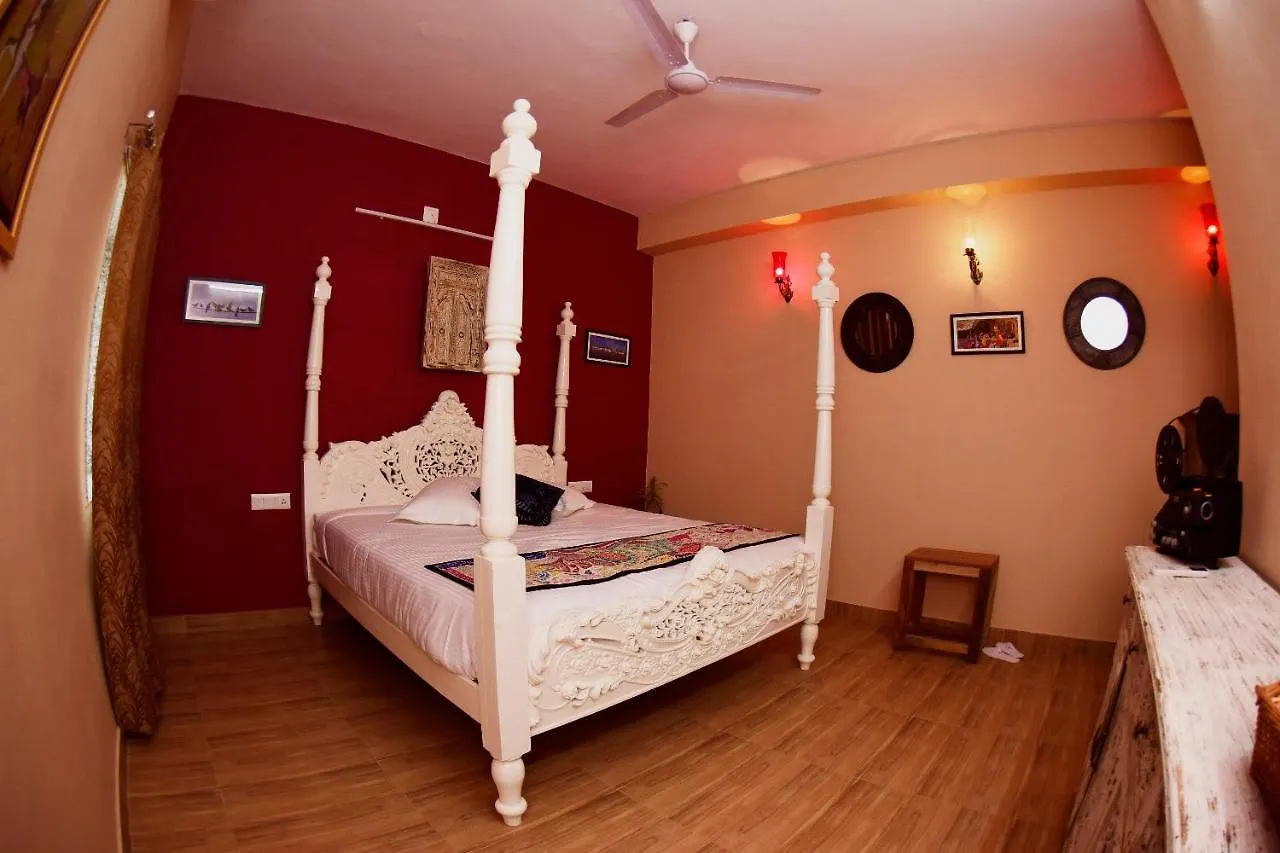Hotel Mewarts Удайпур