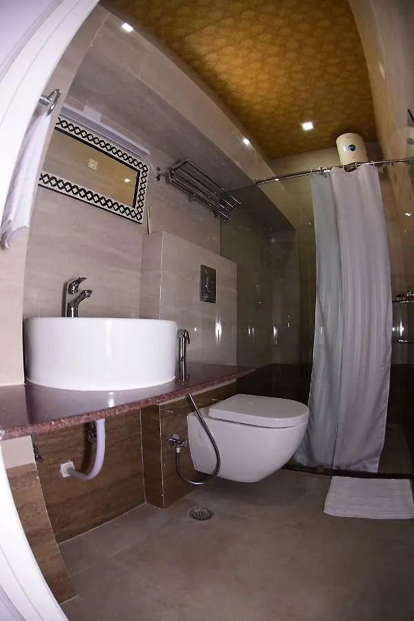 Hotel Mewarts Удайпур